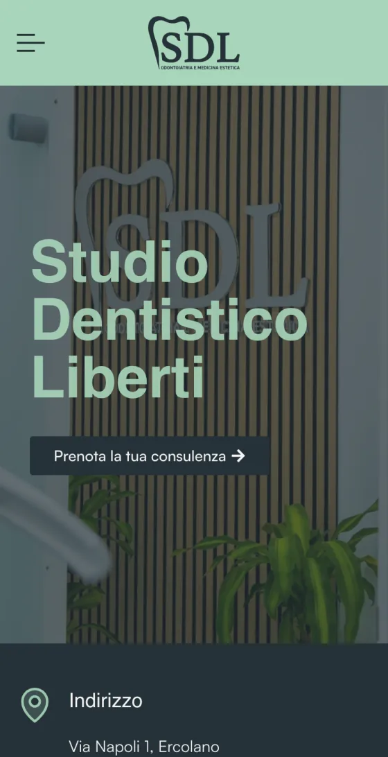 Studio Dentistico Liberti — la home del sito su telefono